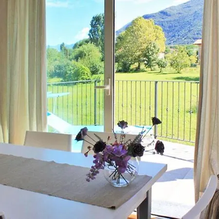 Conchita Terrazza Balkon-ferienwohnung * Colico